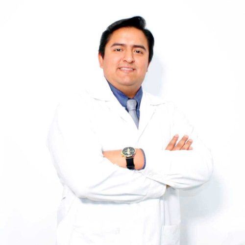 Fundador del Centro Peruano del Pterigion
